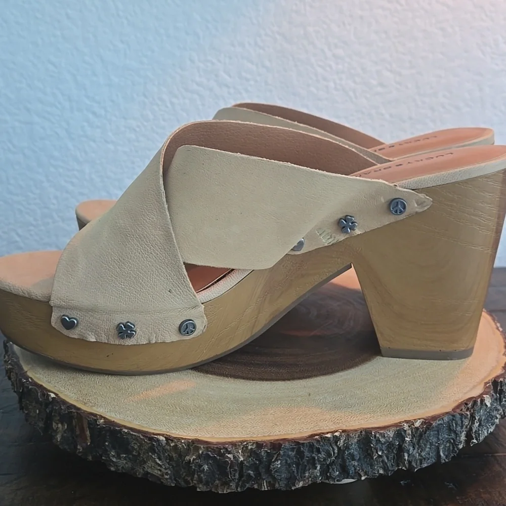 LUCKY BRAND Takara High Heel Woodgrain Platform Embellished Trim Sandal SZ 10 - Picture 8 of 13